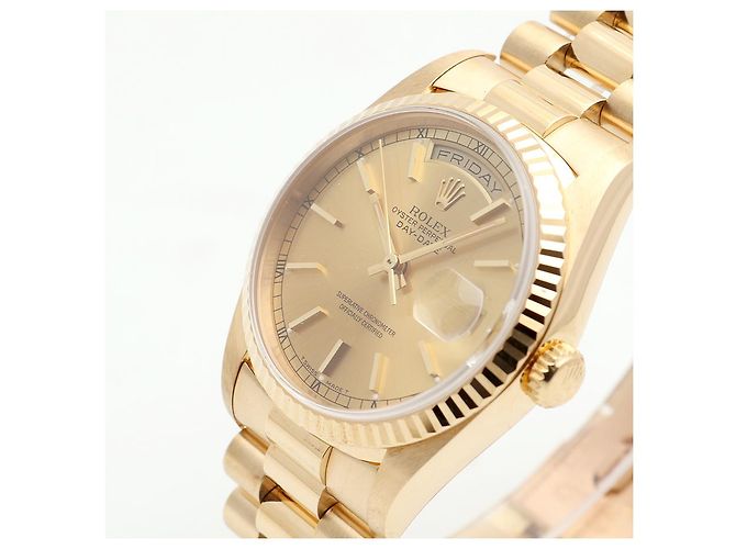 Rolex Orologio in oro da uomo Day-Date con edizione quadrante a binario e indice a barre D'oro - vista 11