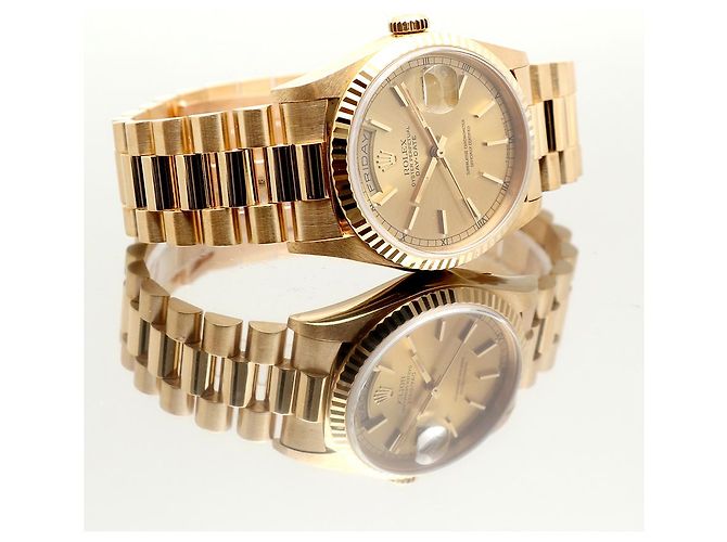 Rolex Orologio in oro da uomo Day-Date con edizione quadrante a binario e indice a barre D'oro - vista 22