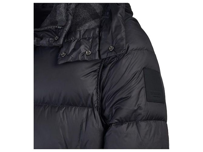 Burberry Detachable Down Vest Black - view 9