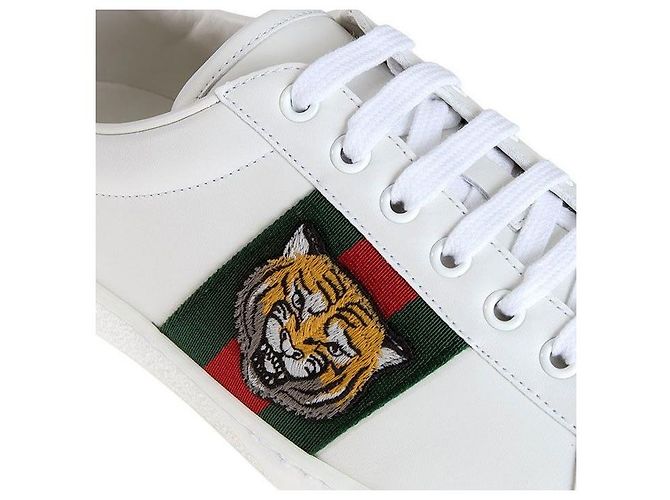 Gucci Baskets Basses avec Broderie de Tigre - vue 3