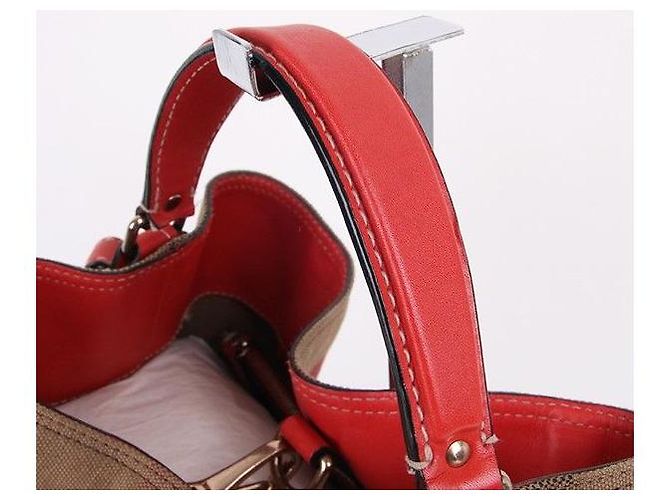 Burberry Borsa a spalla in tela a quadri rossi Ashby Marrone - vista 7