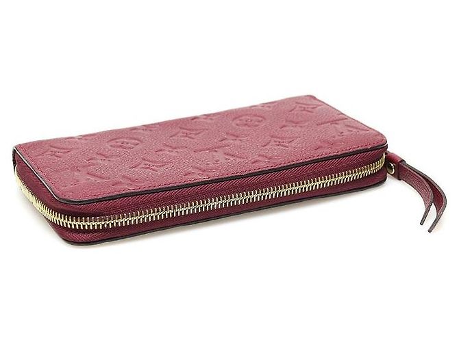 Louis Vuitton Cartera Larga Zippy Monogram Empreinte Raisin Roja - vista 4