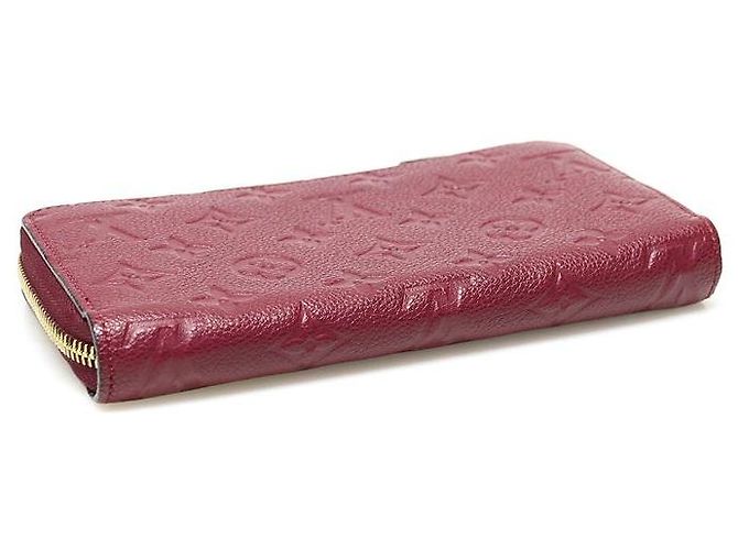Louis Vuitton Cartera Larga Zippy Monogram Empreinte Raisin Roja - vista 5