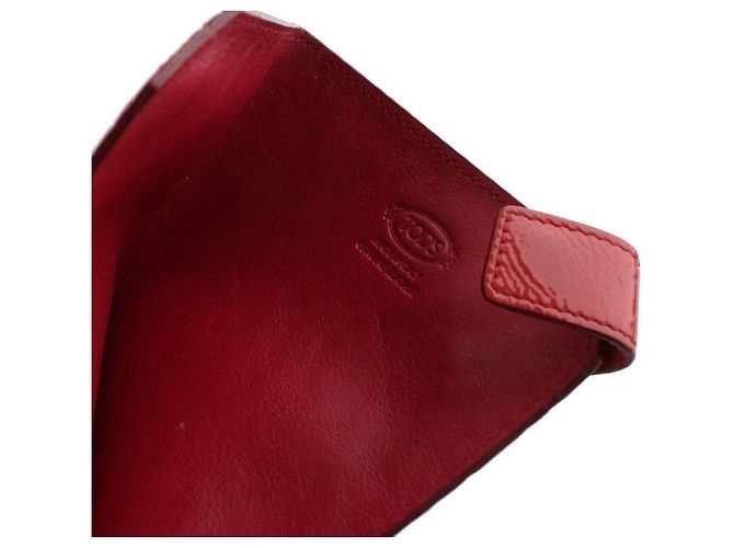 Tod's Capa de passaporte acolchoada em verniz vermelho - vista 4