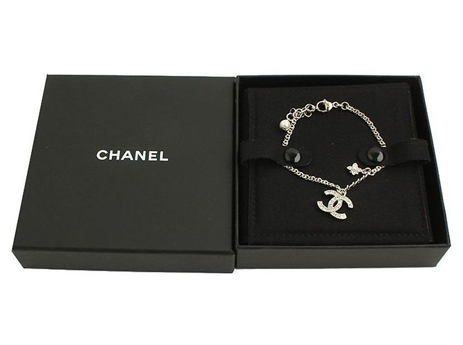 Chanel Bracciale in perle con logo CC in argento Bianco - vista 5