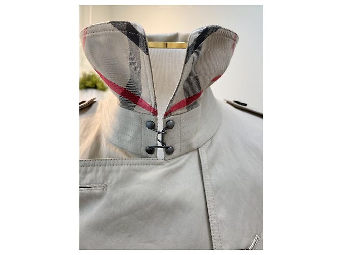 Burberry Harbourne Langer Stein-Trenchcoat Braun - Ansicht 18