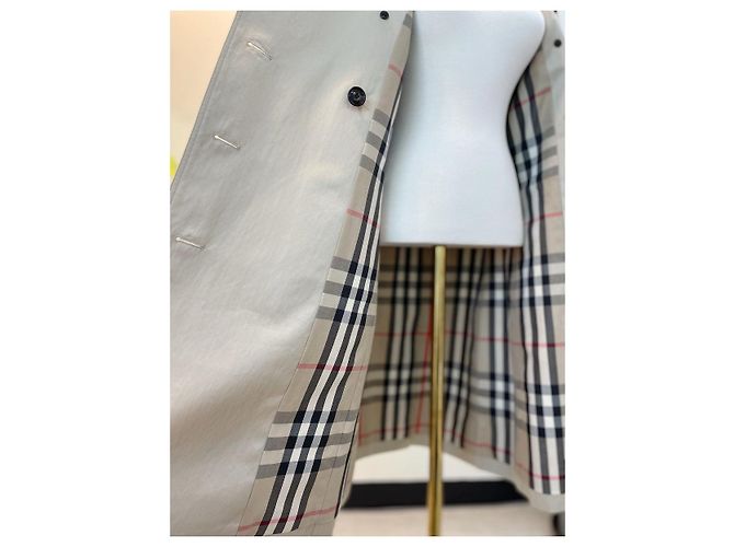 Burberry Harbourne Langer Stein-Trenchcoat Braun - Ansicht 3
