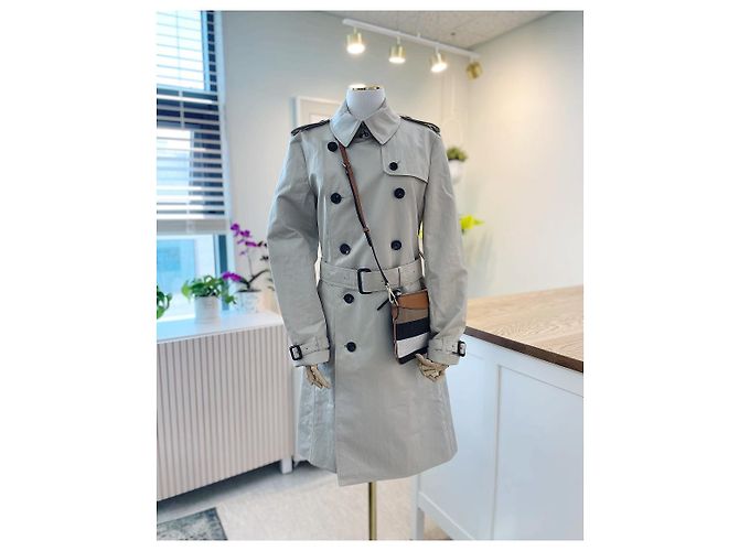 Burberry Harbourne Langer Stein-Trenchcoat Braun - Ansicht 6