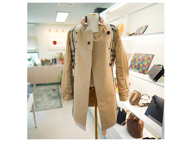 Burberry Abrigo corto de cuadros para mujer en miel Castaño - vista 16