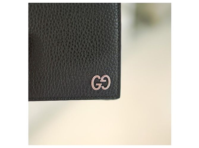 Gucci Men's Bi-Fold Wallet Black Leather - view 7