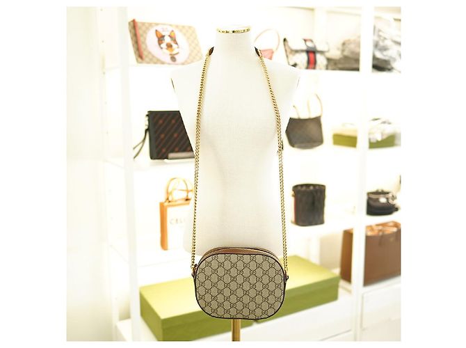 Gucci Borsa a tracolla da donna in tela marrone con catena in pelle KHNKG - vista 12