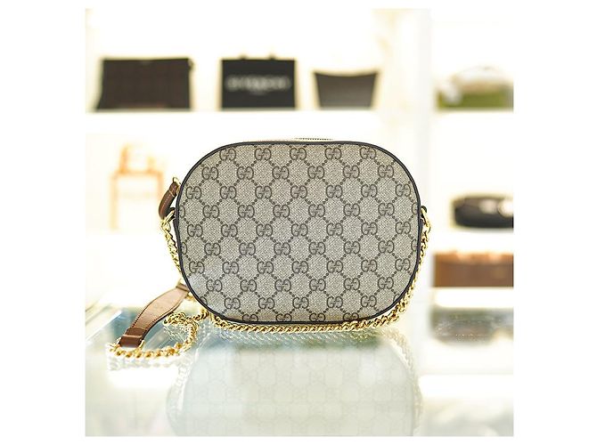 Gucci Borsa a tracolla da donna in tela marrone con catena in pelle KHNKG - vista 17