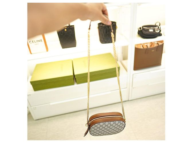 Gucci Borsa a tracolla da donna in tela marrone con catena in pelle KHNKG - vista 18