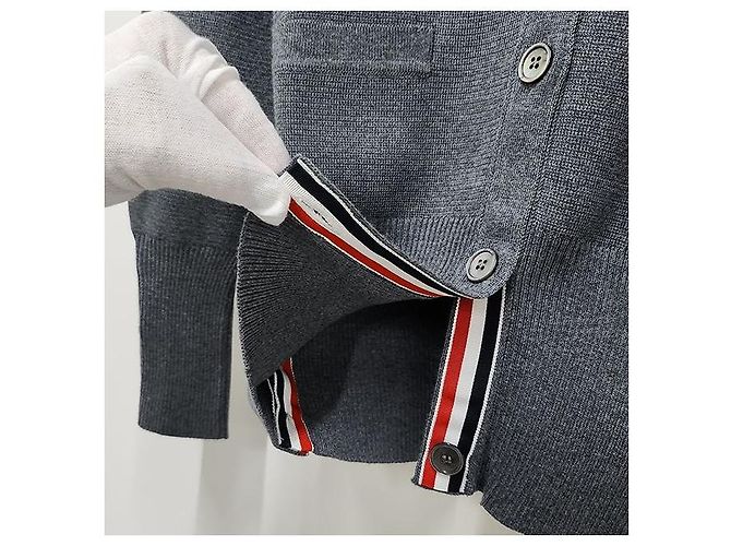 Thom Browne Milano-Stich Armband Bar Cardigan in Mittelgrau Braun - Ansicht 6