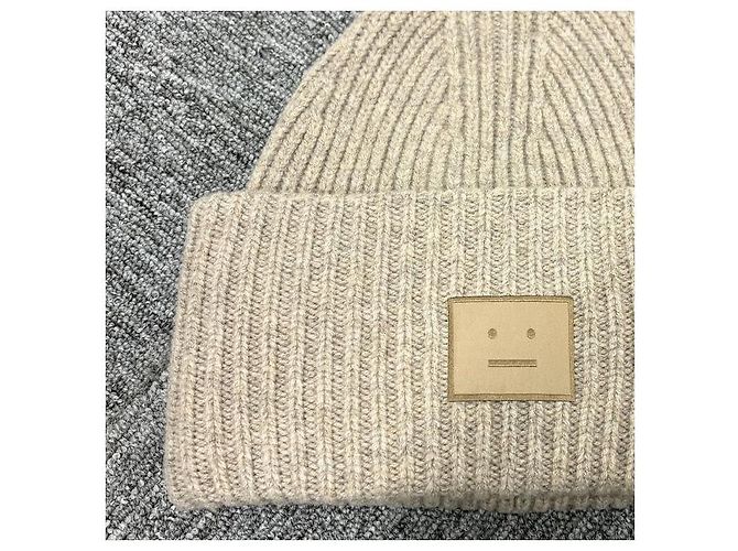 Gestrickte Wollmütze mit großem Acne-Logo-Patch in Grau Melange DRN Braun - Ansicht 4