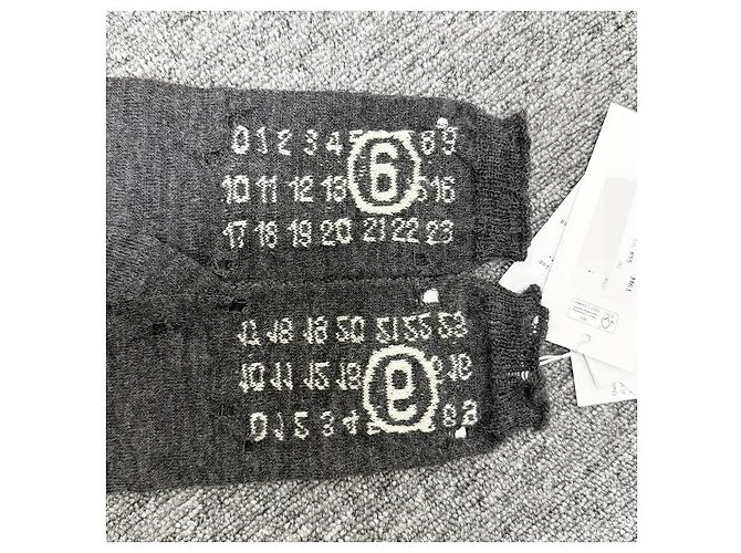 Maison Martin Margiela Wollhandschuh mit Nummernlogo Dunkelgrau Braun - Ansicht 9