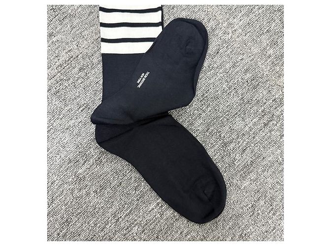Thom Browne Calze in cotone leggere a metà polpaccio con tre righe blu navy - vista 10