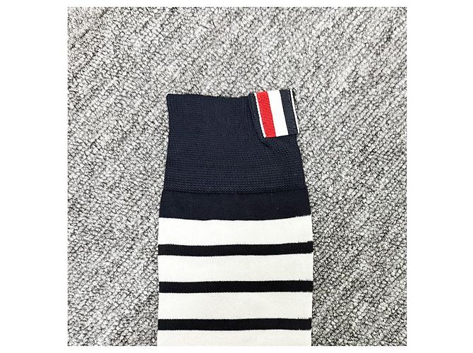 Thom Browne Calze in cotone leggere a metà polpaccio con tre righe blu navy - vista 11