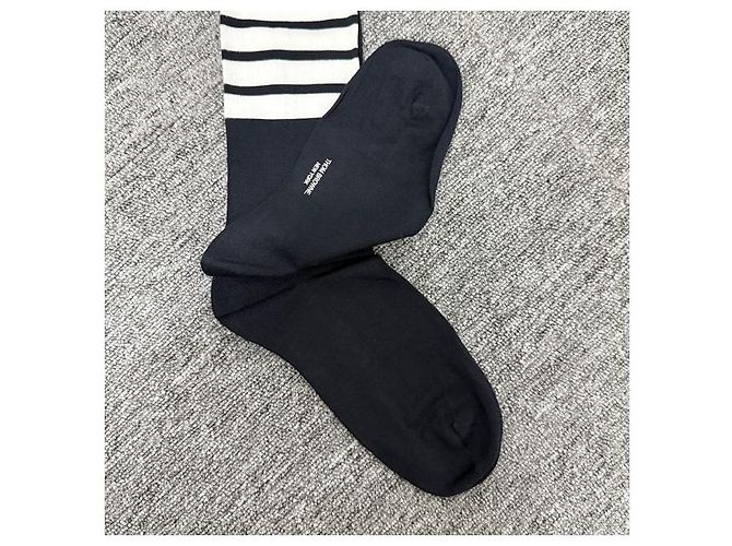 Thom Browne Calze in cotone leggere a metà polpaccio con tre righe blu navy - vista 3