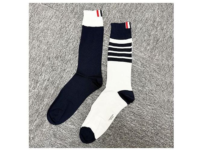 Thom Browne Calze Classiche Sottile a Mezza Polpaccio Blu Navy Bianco - vista 3