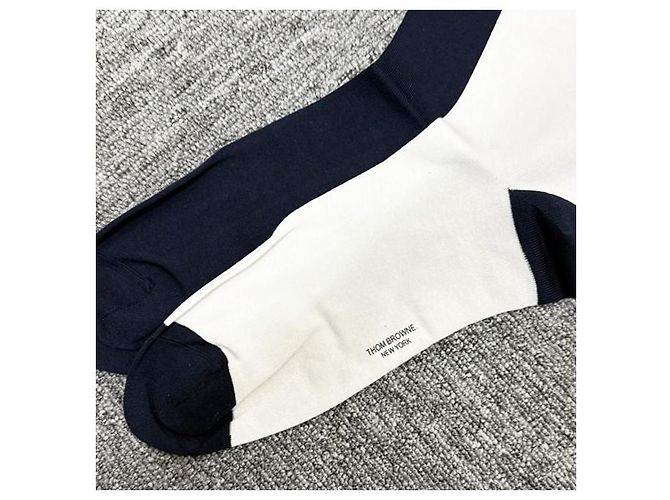 Thom Browne Calze Classiche Sottile a Mezza Polpaccio Blu Navy Bianco - vista 5