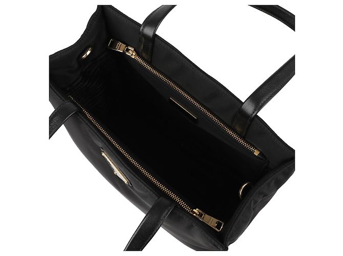 Prada Bolsa transversal de nylon acolchoada com hardware dourado Preto - vista 8