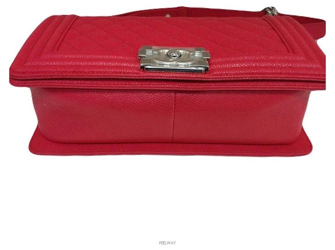 Chanel Borsa a spalla media in tono argento Caviar Boy Rosso - vista 5