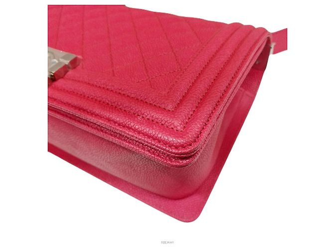 Chanel Borsa a spalla media in tono argento Caviar Boy Rosso - vista 9