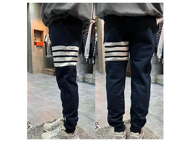 Thom Browne Classic diagonal armband training pants navy Blue - view 12