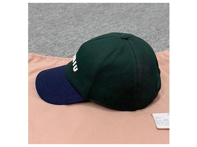 Miu Miu Baseballkappe Drill mit gesticktem Logo in Abatte Royal Green Grün - Ansicht 3