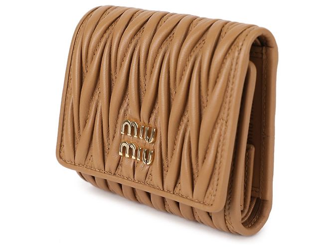 Miu Miu Pequeña cartera de cuero napa acolchado Castaño - vista 4