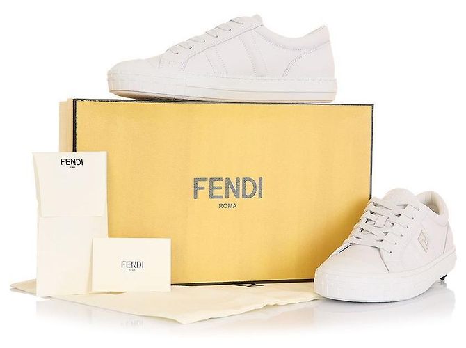 Fendi sneakers basse in pelle Domino Bianco - vista 12