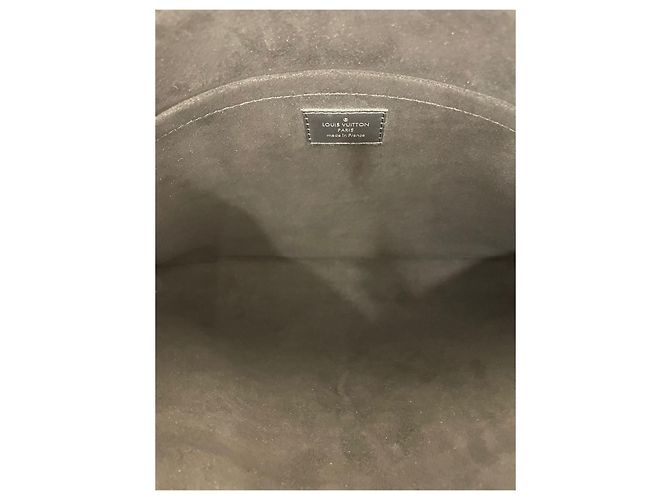 Louis Vuitton Pochette Jour GM Epi Schwarz - Ansicht 14