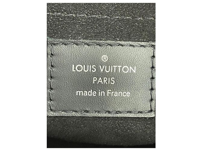 Louis Vuitton Pochette Jour GM Epi Schwarz - Ansicht 15