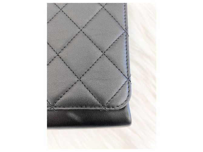 Chanel Piccola borsa a tracolla con catena a tre perle Multicolore - vista 17