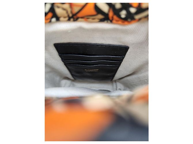 Burberry Borsa a secchiello con stampa monogrammata trapuntata Argento - vista 13