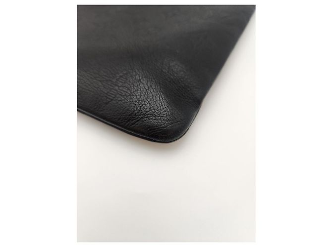 Louis Vuitton Pochette Discovery GM Monogram Shadow Marron - vue 10