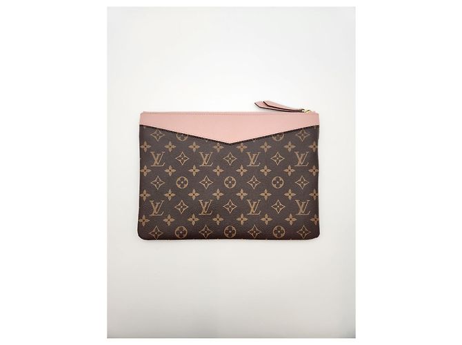 Louis Vuitton Pouch Daily Multicolore - vista 7