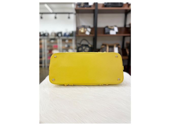 Prada Borsa Tote e a Spalla Baldini in Saffiano D'oro - vista 5