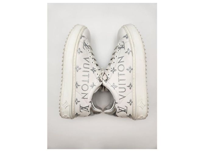 Louis Vuitton Baskets Timeout État Multicolore - vue 11