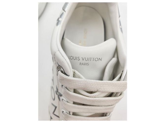 Louis Vuitton Baskets Timeout État Multicolore - vue 13
