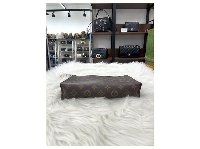 Louis Vuitton Toilettentasche Monogram - Ansicht 8