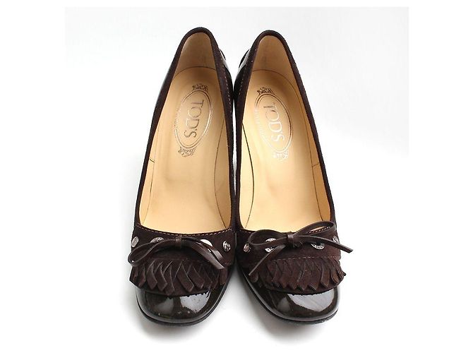 Tod's Pumps Gomino con Frange in Vernice Marrone Scuro - vista 2