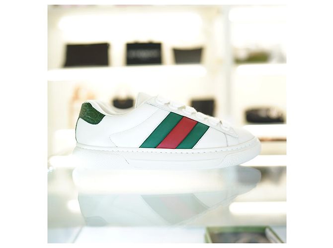 Gucci Sneakers in pelle bianca da uomo AADMG Bianco - vista 9