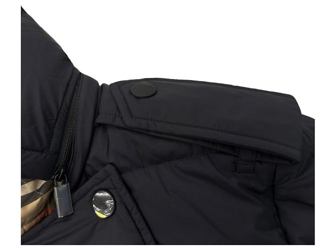 Burberry Casaco de down feminino de comprimento médio com cinto Preto - vista 8
