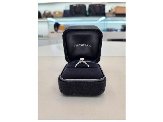 Tiffany & Co Anello in diamante di platino Argento - vista 12