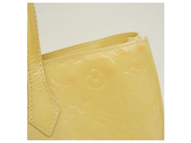Borsa Tote Vernis Wilshire MM di Louis Vuitton Corallo - vista 9