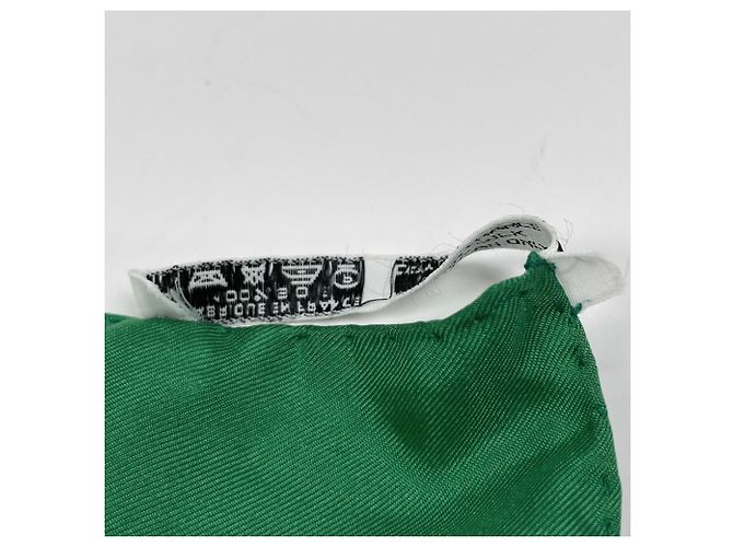 Silk In Bufanda de seda Hermès ETRIERS patrón armadura y arnés Multicolor Verde - vista 3