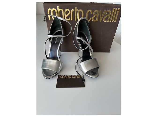 Sandali con zeppa metallici argento Roberto Cavalli - vista 3
