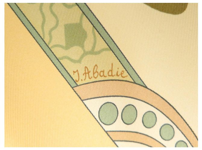 Hermès NUOVO FULARD HERMES LE PRIMAVERE DI THERA JULIA ABADIE QUADRATO 90 SETA Giallo - vista 8